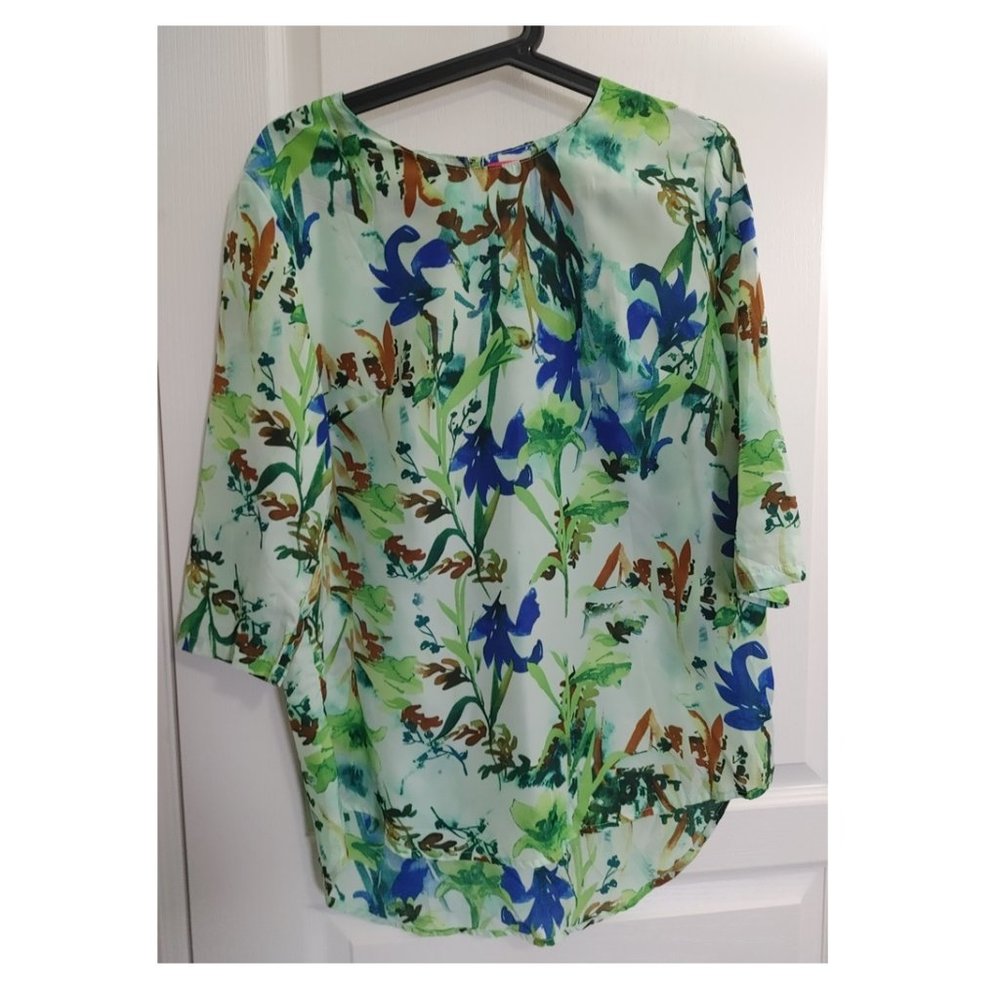 2XTREMZ ROUND NECK 3/4 SLEEVE LIGHT GREEN TROPICAL PRINT GLOSSY FABRIC (US 10)